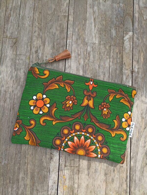 Pochette en toile militaire, tissu vintage et cuir recyclés – Image 2