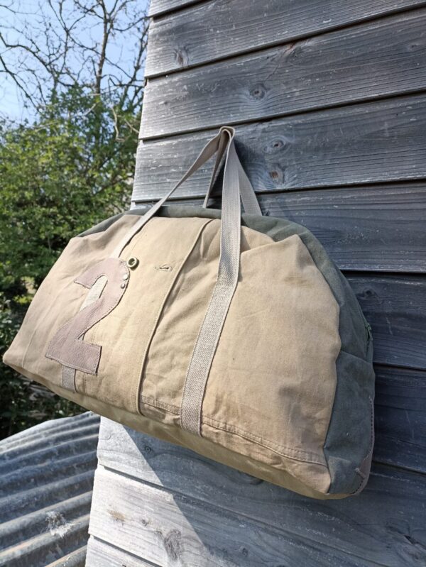 Sac bowling Stamp bis en matiere recyclé vintage – Image 3