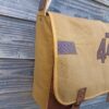 Sac bandoulière Sullivan en toile épaisse moutarde et en cuir marron fantaisie – Image 6