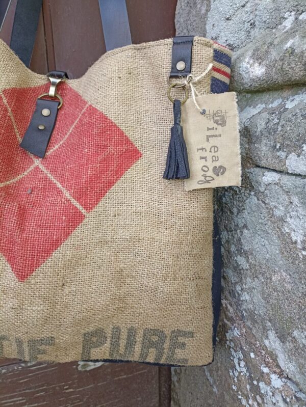 Sac cabas 80 jours en toile de jute ancienne et toile noire – Image 3