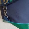 Sac à dos Flanagan en simili cuir marine et coton enduit fleuri multicolore – Image 3