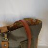 Sac cabas Mr Speedy en toile militaire recyclée et cuir camel – Image 8