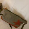 Sac Bandoulière Longsferry en toile kaki et en cuir camel foncé – Image 4