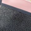 Sac bandoulière Petit Sullivan en simili cuir noir et en coton enduit fleurs – Image 6