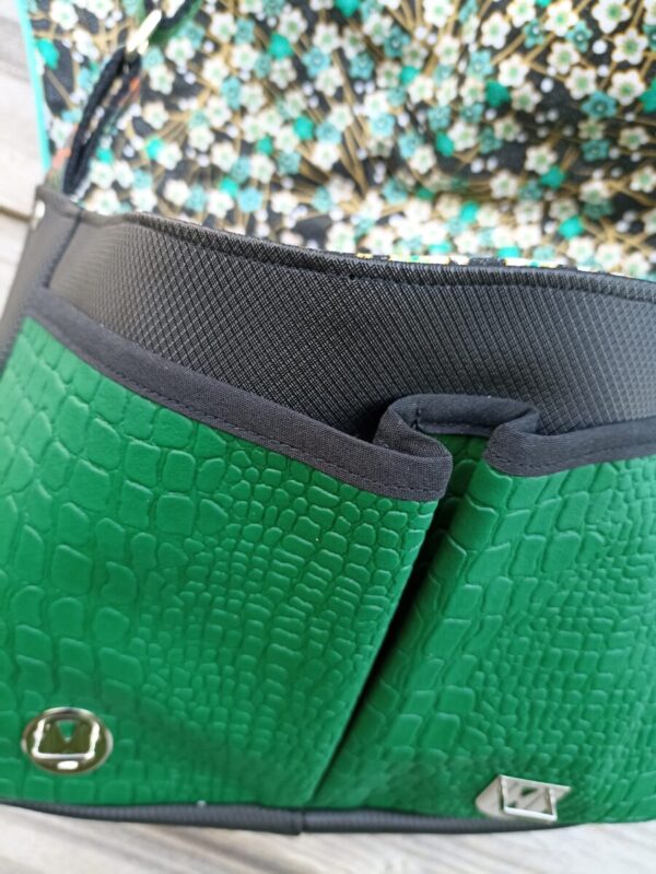 Sac besace bandoulière Samuel Fallentin en simili cuir noir et en coton enduit perroquets – Image 9