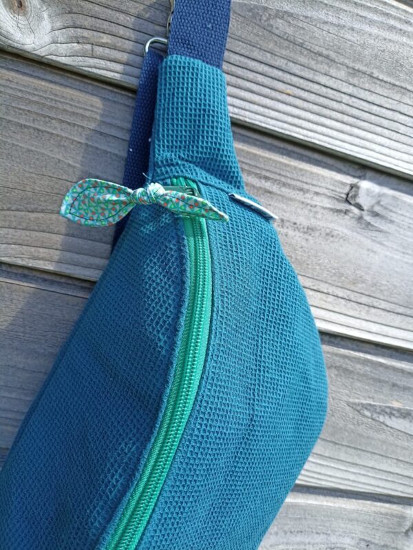 Sac banane en coton uni bleu canard – Image 2
