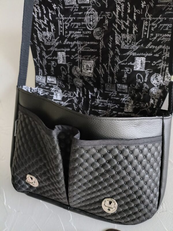 Sac besace bandoulière Fallentin en simili cuir noir et en coton enduit zébre – Image 5