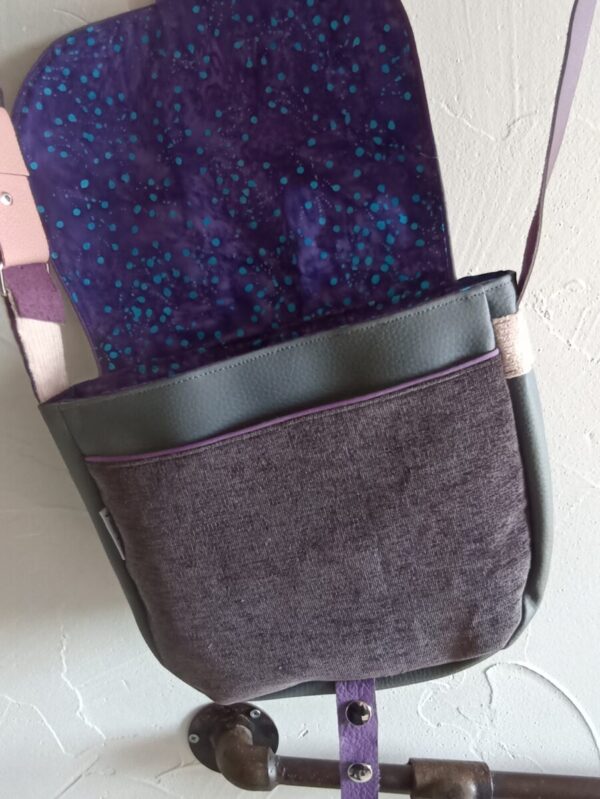 Sac fix en simili cuir gris antracite et en coton enduit fleurs de lotus – Image 5