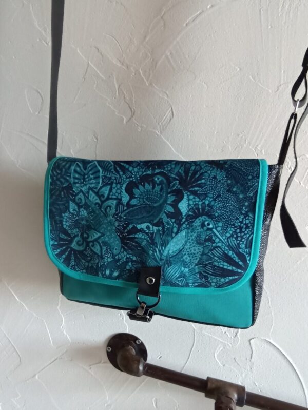 Vernes velours bleu
