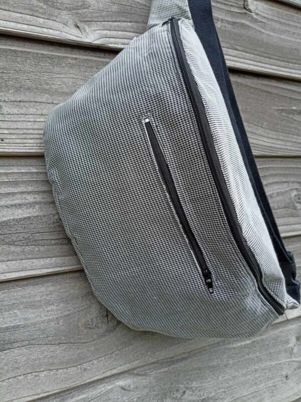 Sac banane XXL pied de poule noir et blanc – Image 2