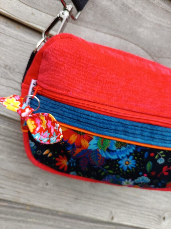 Sac Henrietta en velours coloré – Image 3