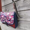 Sac Verne en simili cuir marine et coton enduit fushia – Image 3